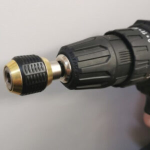 Gyorscserélő bittartó fúróhoz