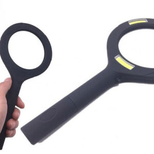 Professzionális nagyító megvilágítással